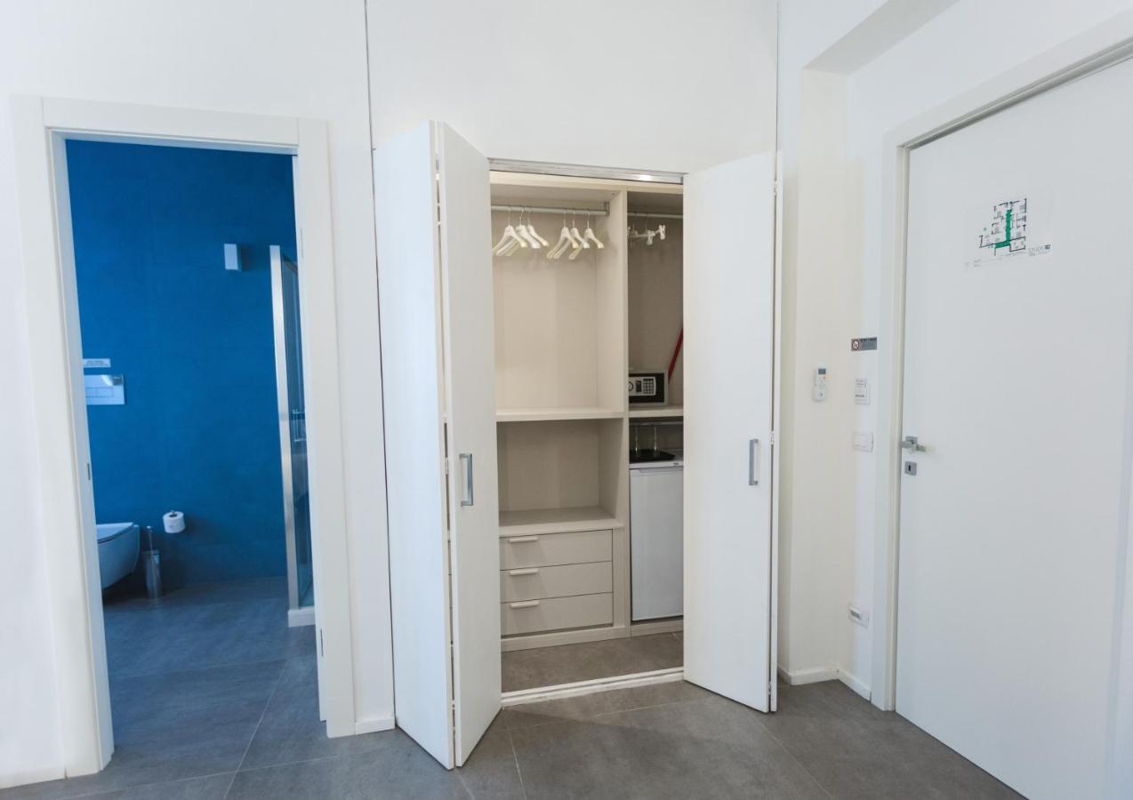 B&B A Due Passi Dal Mare Джеля Екстериор снимка