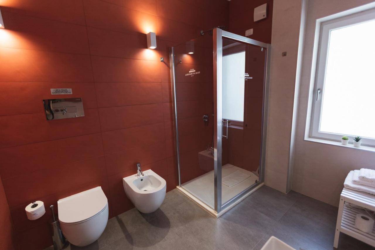 B&B A Due Passi Dal Mare Джеля Екстериор снимка